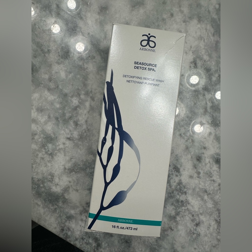 Arbonne Detoxifying Rescue Wash – Brand New Sealed Bottle 16 Ounce.